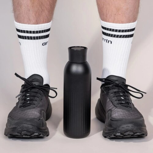 Sagaform Tekla Push stalen fles met druk dop gerecycled) 500 ml zwart 500 ml